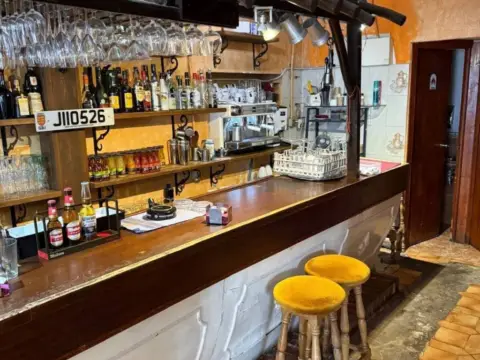 Local comercial en Cabopino-Reserva de Marbella