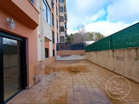 Piso en Ávila Capital