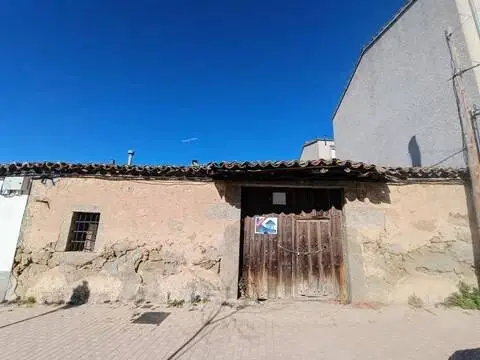 Casa rústica en calle calle Cuartel, 6