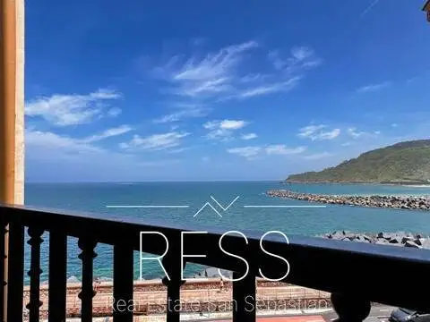 Piso en Parte Vieja-Alde Zaharra