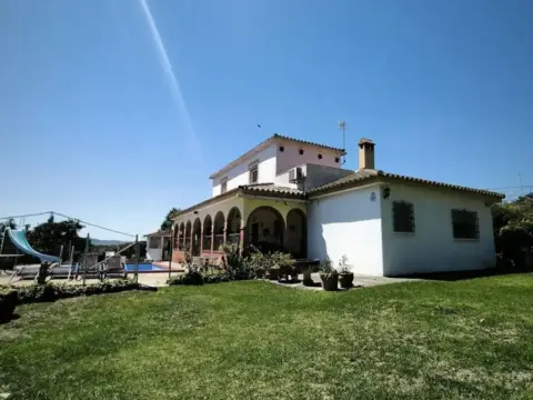 Chalet en San Pablo de Buceite