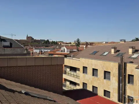 Piso en Plaza Mayor-San Agustín