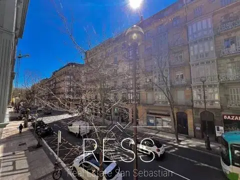 Piso en calle de Urbieta