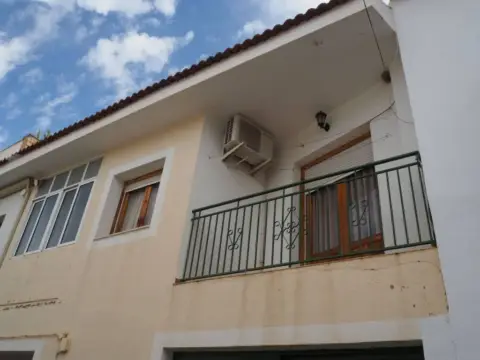 Casa adosada en Freila