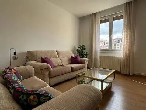 Piso en Ensanches - Zabalguneak