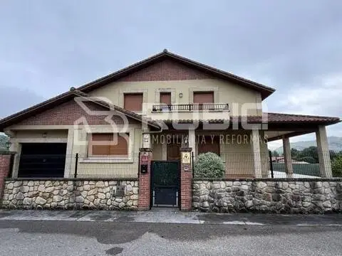 Chalet en El callejo-La Pesquera-La Arenosa