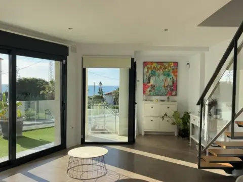 Maison mitoyenne à Benajarafe