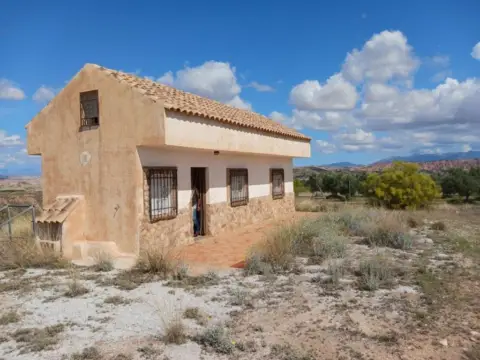 Casa rústica en Freila