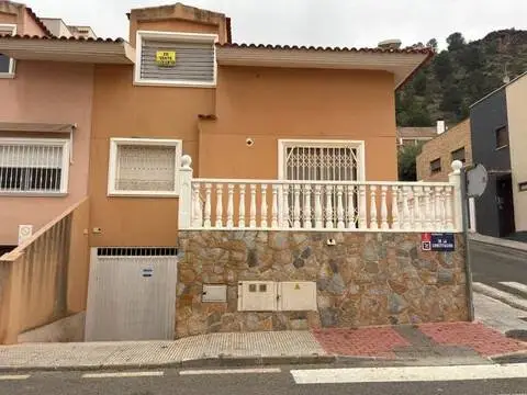 Casa adosada en Torreagüera