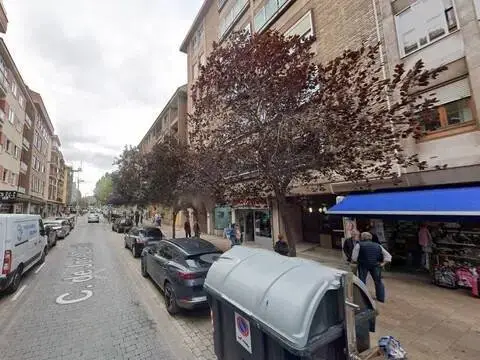 Local comercial en Ezequiel González-Conde de Sepúlveda