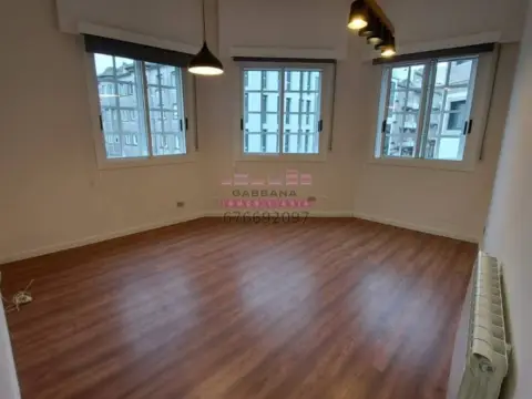 Piso en Praza España-Zona Corte Inglés