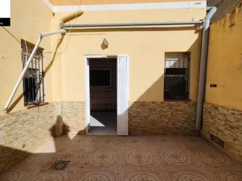 Piso en calle Sta.Florentina-Los Nietos 5