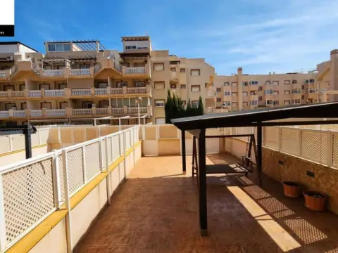 Piso en calle Valdes Leal