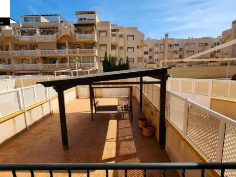 Piso en calle Valdes Leal