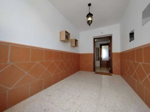 Maison mitoyenne à Alcaucín