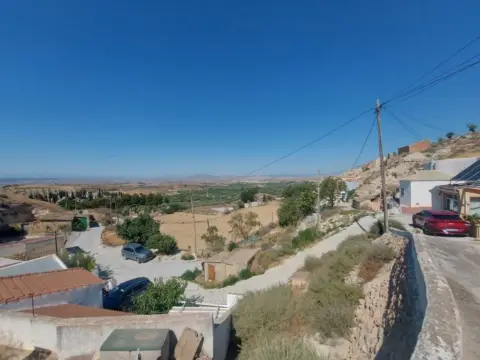 Casa rústica en Cuevas del Campo