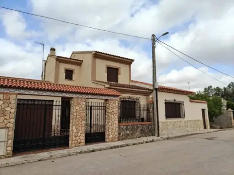Casa en Casas de Haro