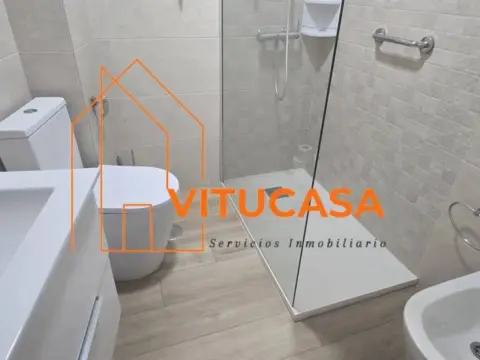 Piso en calle Canónigo