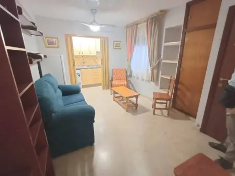 Piso en Ciudad Jardín-Zoco