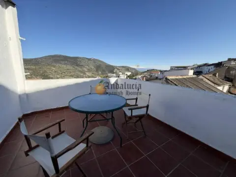 Casa rústica en Colomera