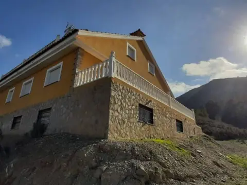 Chalet en La Hoya-Almendricos-Purias