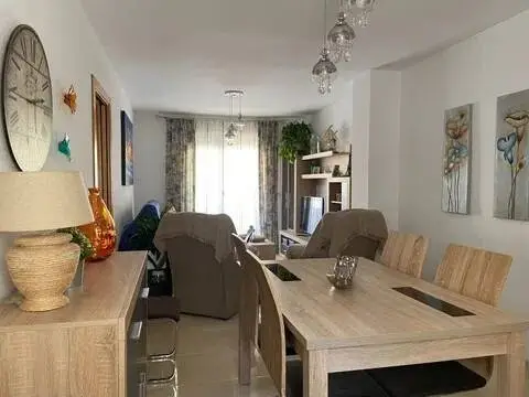 Piso en Aguadulce Sur