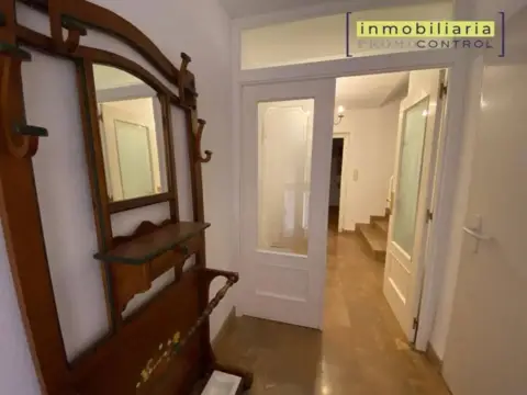 Casa adosada en calle del Carruez