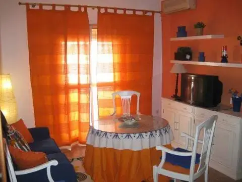 Piso en Barrio León-El Tardón-Blas Infante