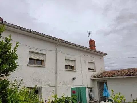 Casa adosada en Herrera de Pisuerga