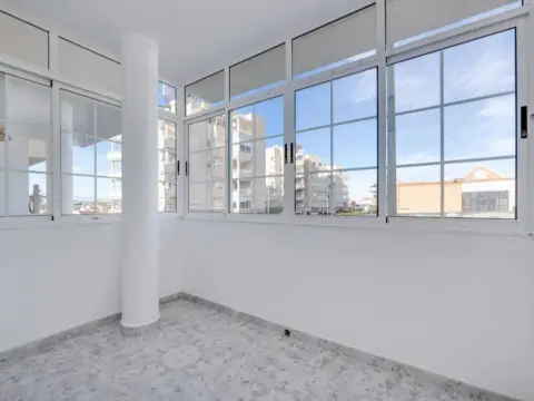 Piso en calle Salinero