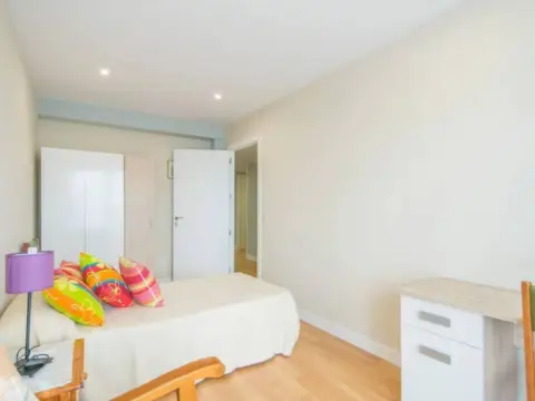 Habitación en calle de Atocha