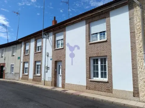 Casa en Santovenia de La Valdoncina