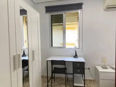 Piso en calle Cancionera