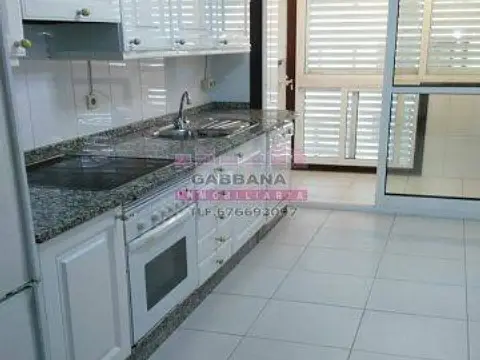 Piso en Centro-Areal