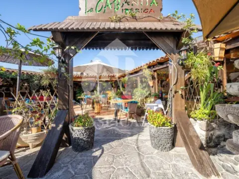 Local comercial en Montaña La Data