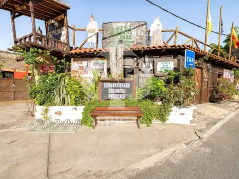 Local comercial en Montaña La Data