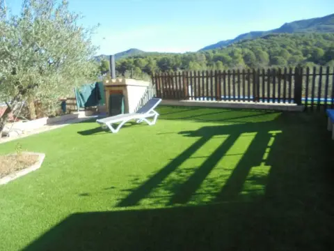 Casa rústica en La Pobla Tornesa