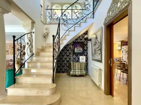 Chalet en Carrer del Pintor Salvador Torres, 1
