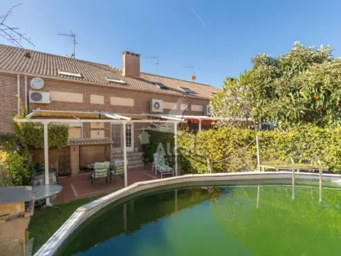 Casa en Villanueva de la Torre