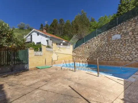 Casa en Hontoba