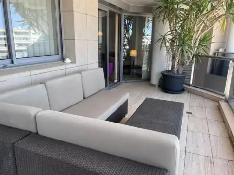 Piso en Marina Botafoch-Platja de Talamanca