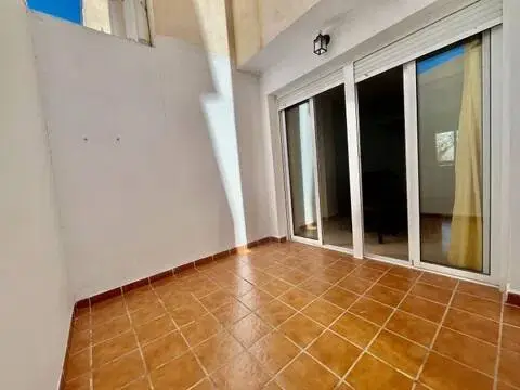 Casa adosada en Casco Urbano