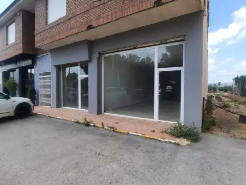 Local comercial en Zarcilla de Ramos-Doña Inés
