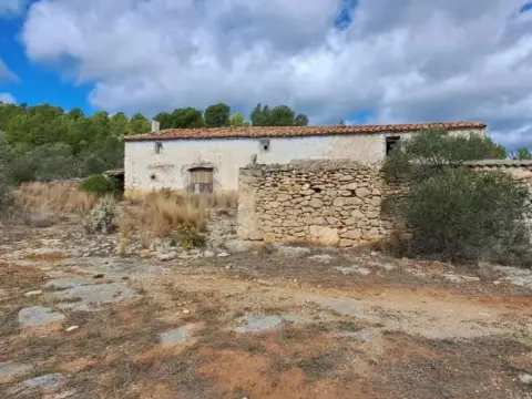 Casa rústica en Les Useres - Useras