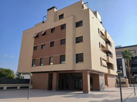 Piso en Poniente-Norte-Miralbaida-Parque Azahara