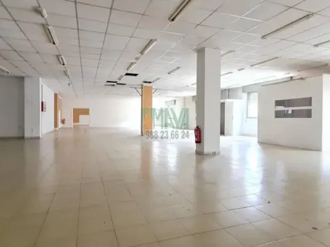 Local comercial en Mariñamansa
