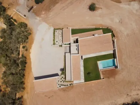 Chalet en Campos