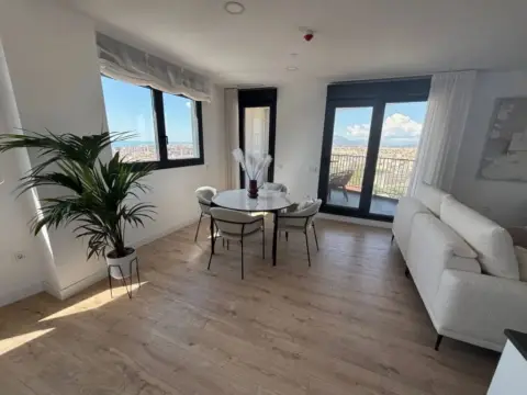 Piso en Paseo de los Martiricos