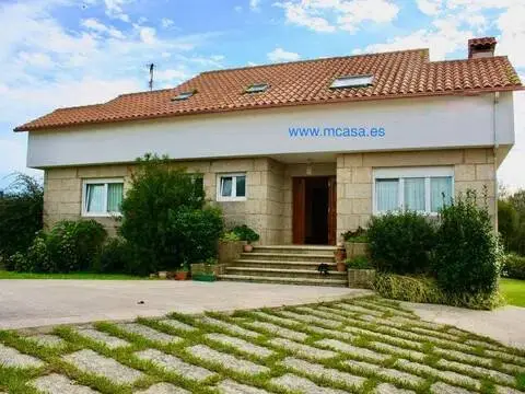 Chalet en calle de Bouzabella