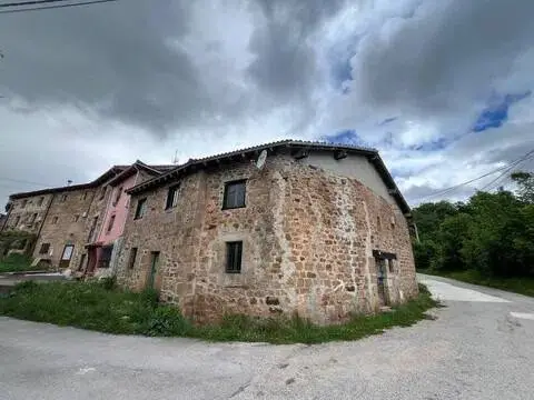 Casa rústica en calle de Abajo